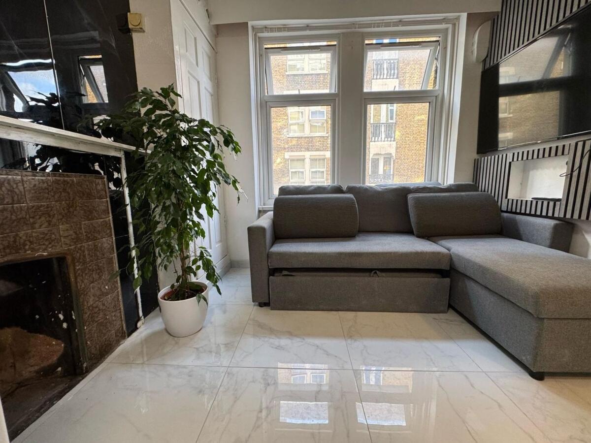 Apartamento 2 Bedroom Flat On First Floor Londres
