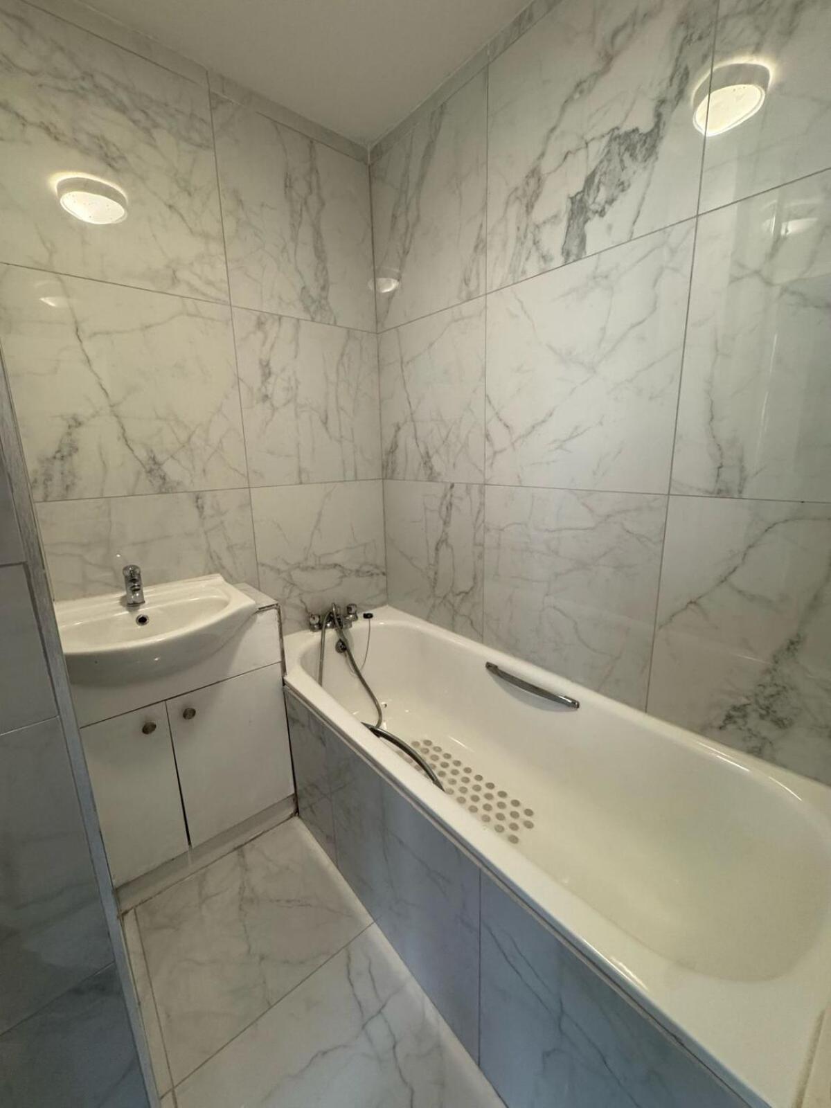 Apartamento 2 Bedroom Flat On First Floor *